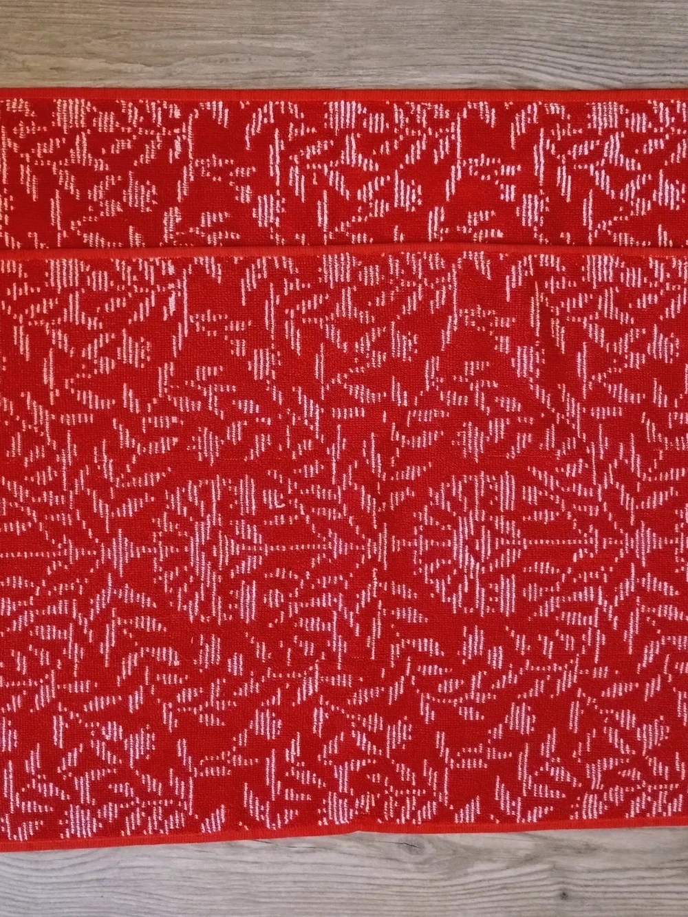 Threshold Red and White Floral Hand Towels